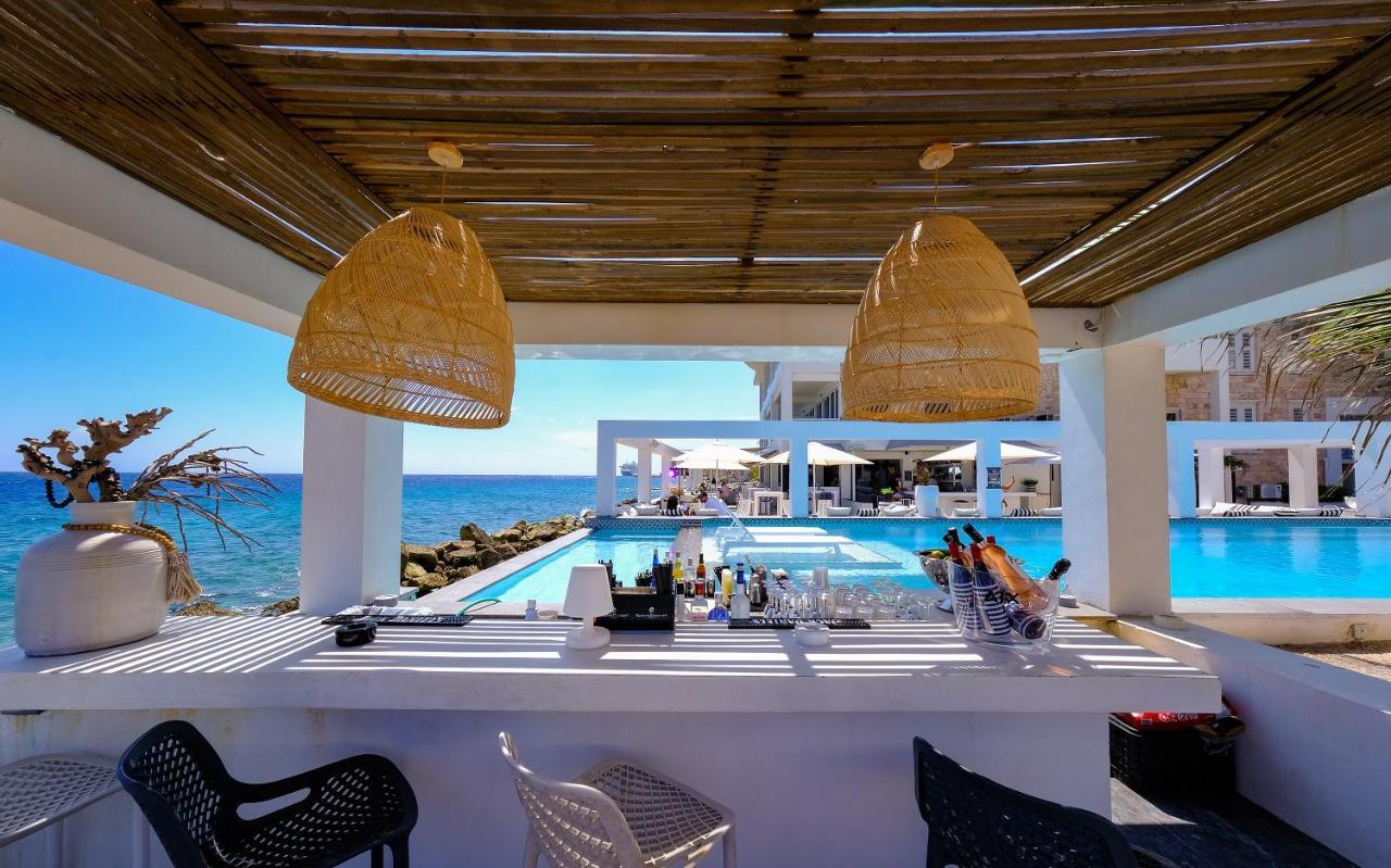 Saint Tropez Boutique Hotel Willemstad Bagian luar foto