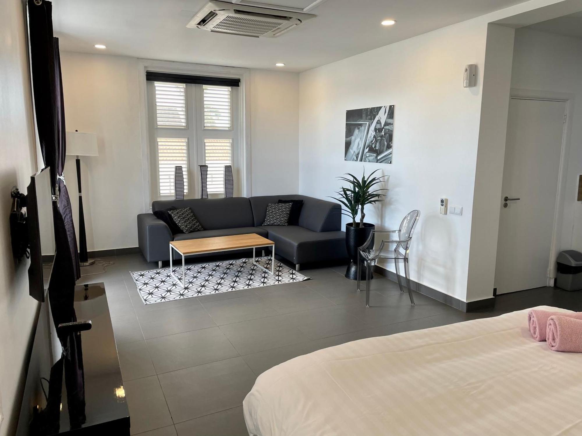 Saint Tropez Boutique Hotel Willemstad Ruang foto